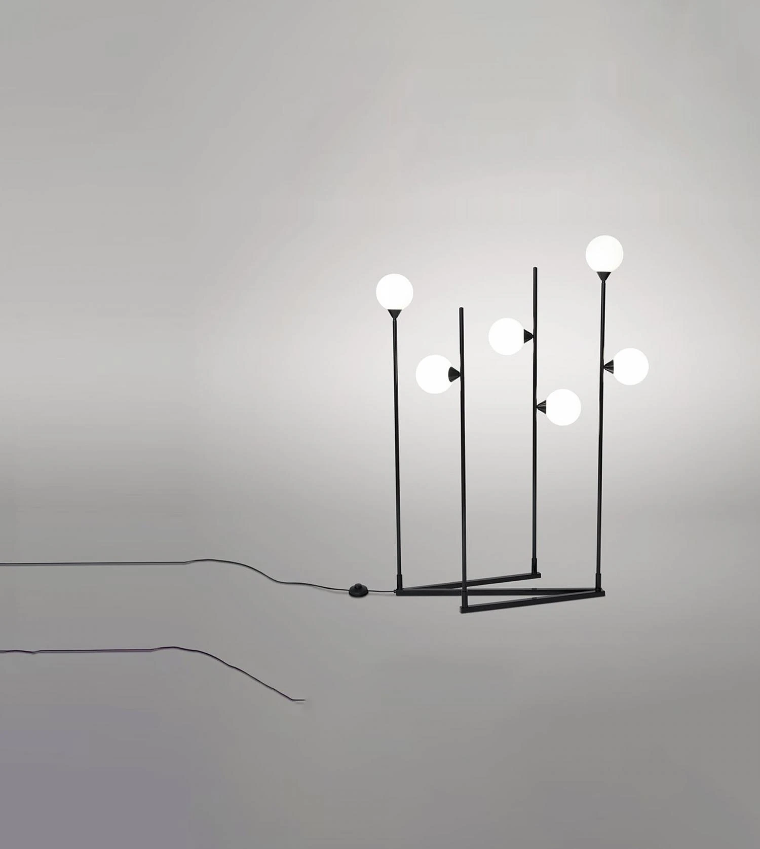 Lampadaire Tube & Sphere 4 Lampadaire Tube & Sphere – Image 2