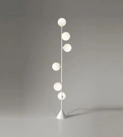 Lampadaire Vertical Globe