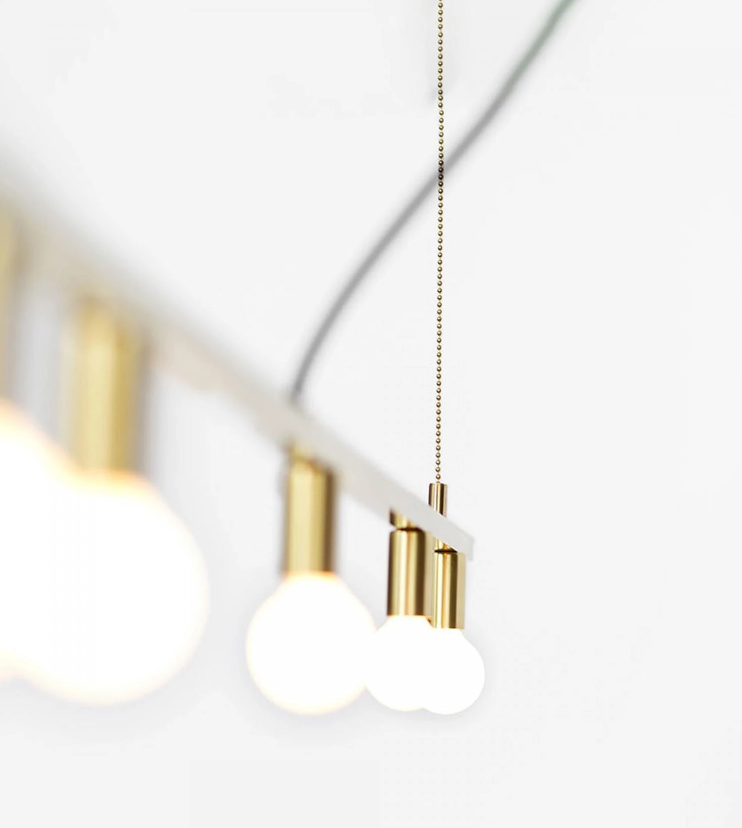 Suspension Dot Line 4 Suspension Dot Line – Image 2